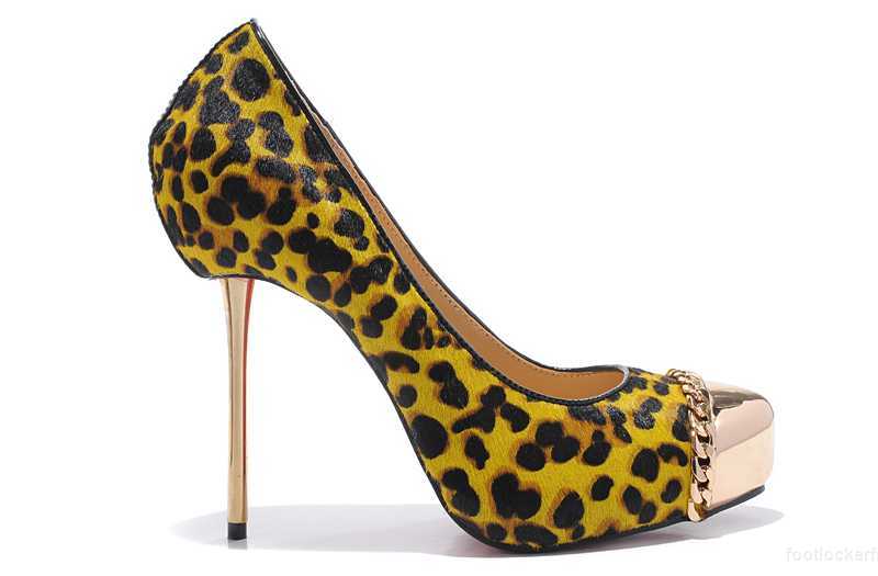 christian louboutin peep toe pumps vintage vintage chaussures christian louboutin retro